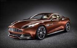 Aston Martin Vanquish 2013